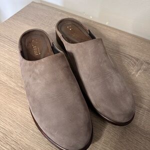Naot Women's Taupe Mules